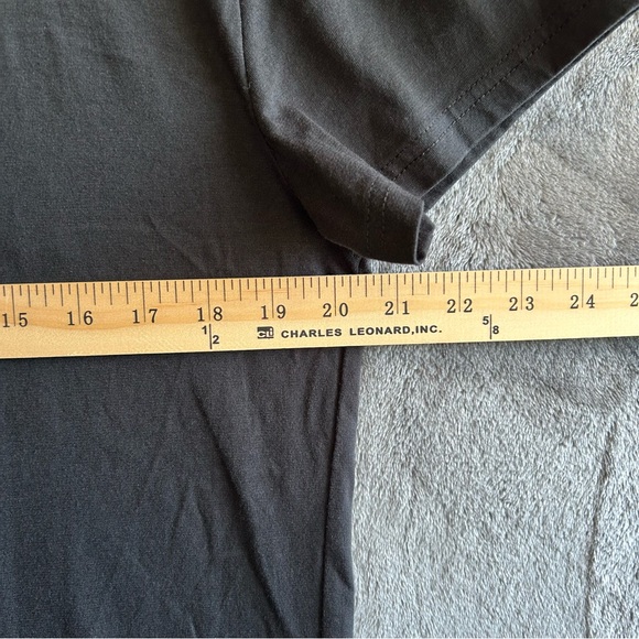 Dogg Supply Snoop Dogg Size M Unisex T Shirt NWOT - Picture 5 of 6